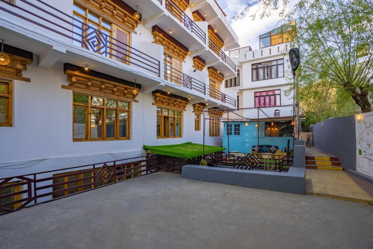 Zostel Leh Hostel Exterior photo