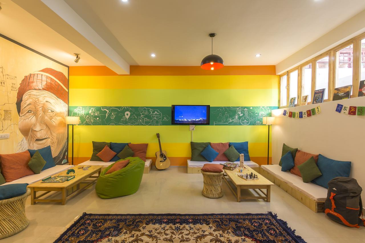 Zostel Leh Hostel Exterior photo